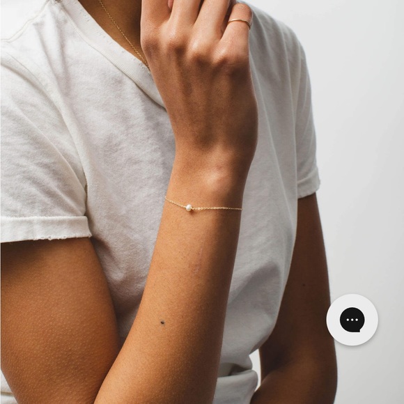 GLDN Pearl Bracelet - 14k solid gold - Picture 2 of 10